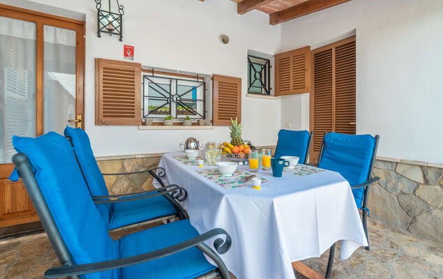 Pintor Beach House - Photo 23